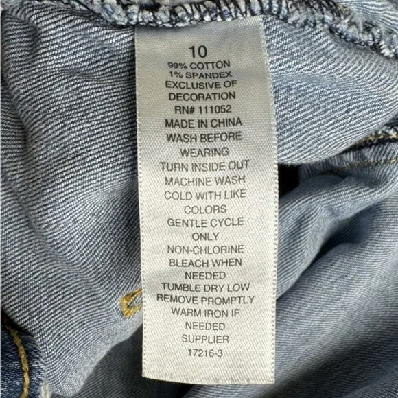 A.N.A Women's Size 10 Blue Light Wash Rose Embellished Distressed Stretch Jeans - Picture 8 of 8